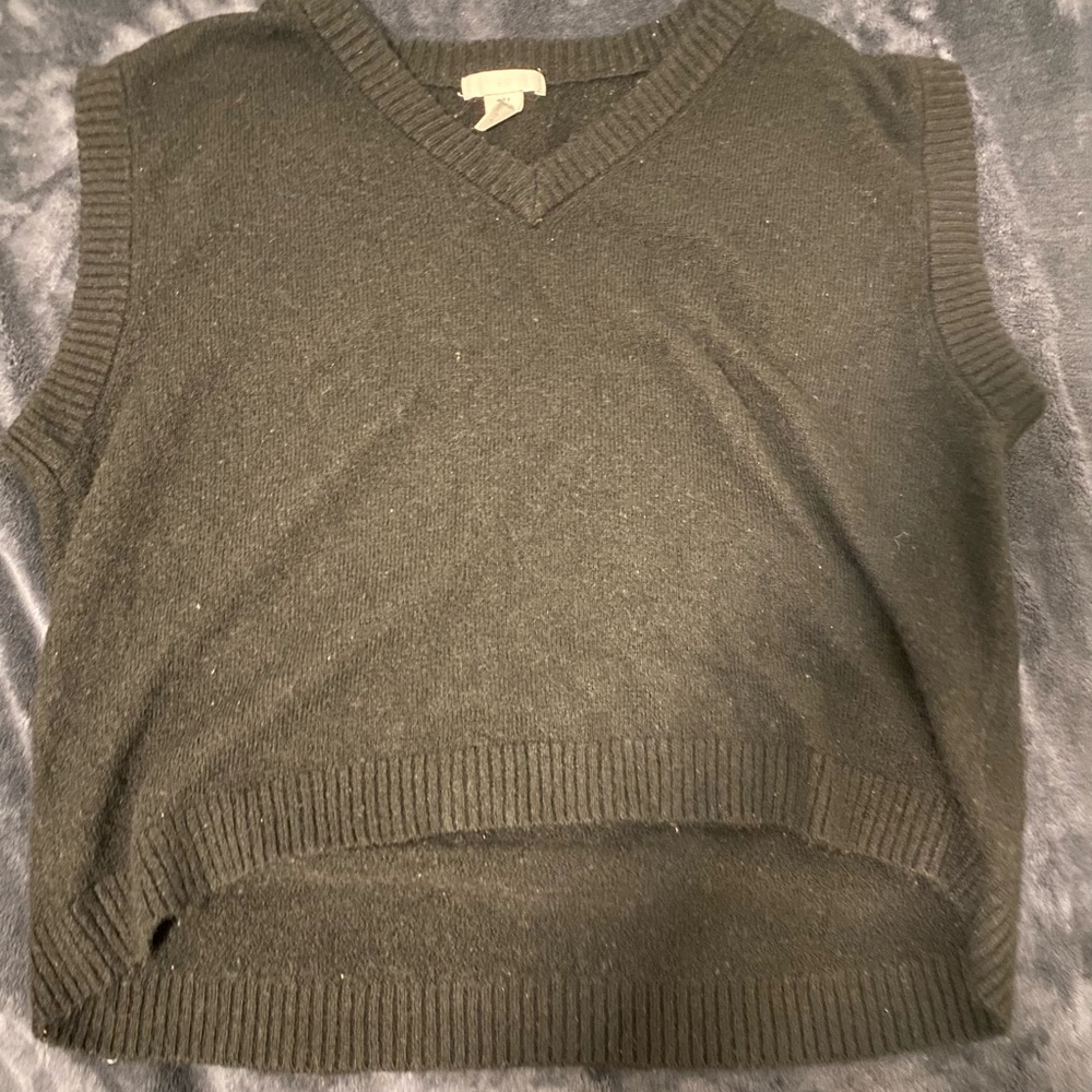 H&M Black Sweater Vest size S